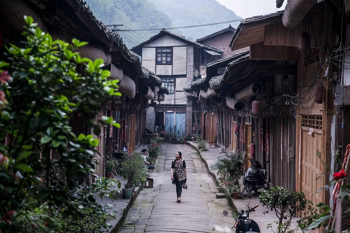 宾阳县廉政教育宣讲团送“廉”上门